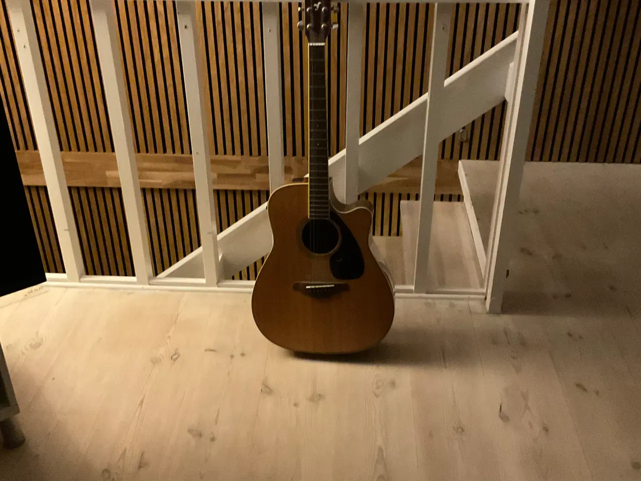Billede 3 - Washburn guitar sælges