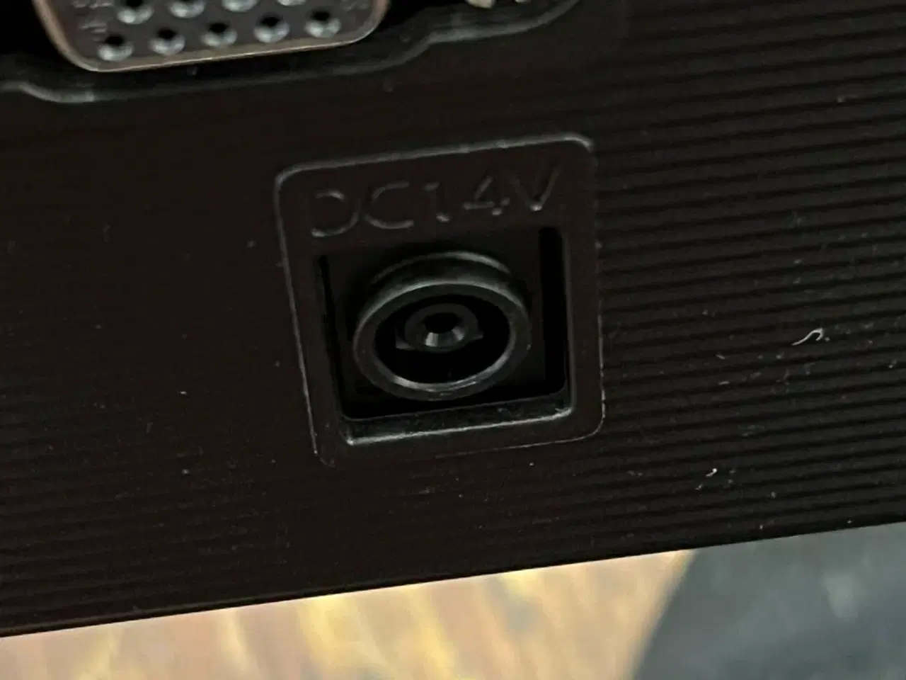 Billede 9 - 3 Stk. Skærme 24"  SAMSUNG S24F354FHU