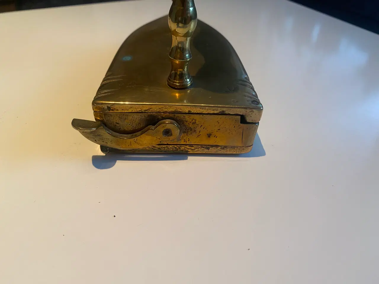 Billede 4 - Antik strygejern, Messing, 200 år gl.