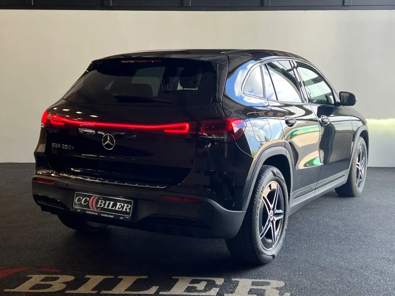 Billede 3 - Mercedes EQA250+  AMG Line
