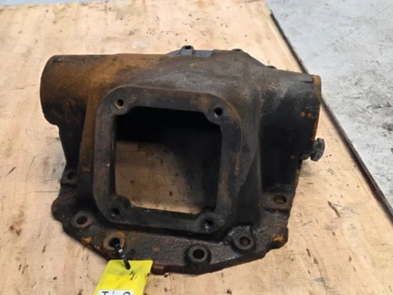 Billede 5 - Massey Ferguson 3085 Dæksel 3617330M2