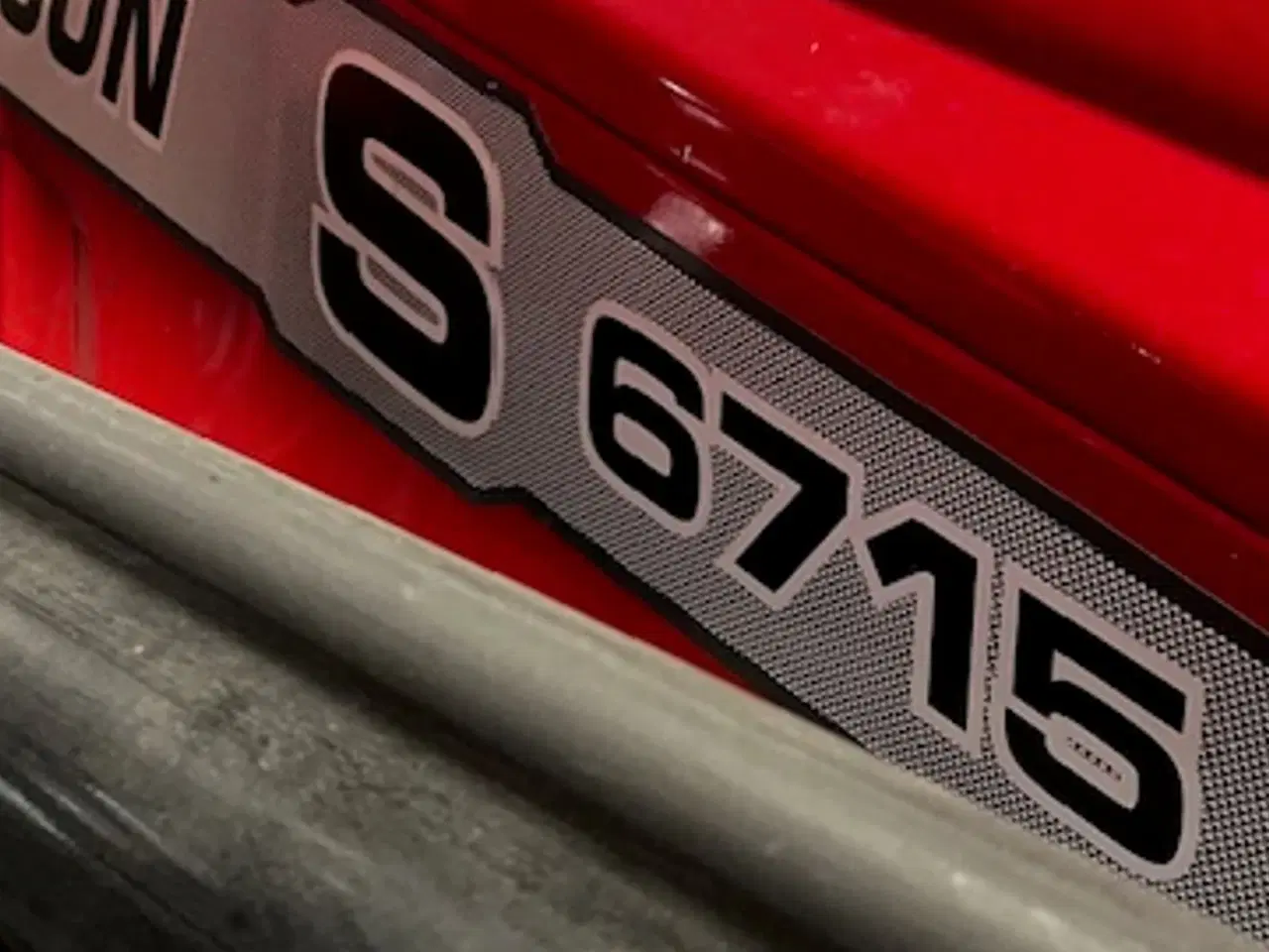 Billede 2 - Massey Ferguson 6715 S Med front læsser. Læsser er meget lidt brugt.
