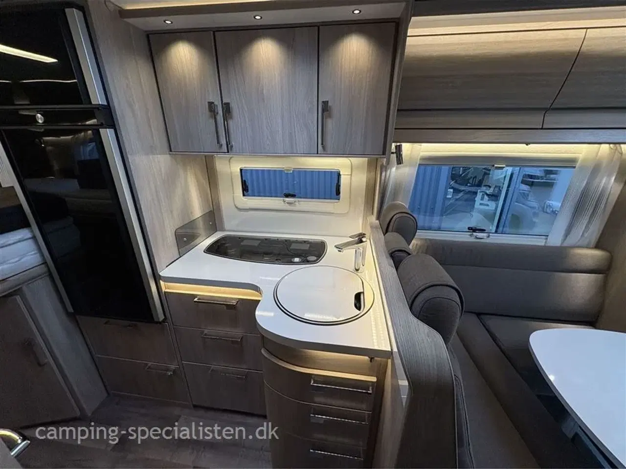 Billede 12 - 2021 - Kabe Travel Master Classic 740 LGB   Kabe Travel Master Classic 740 LGB 2021 - Se den nu hos Camping-Specialisten.dk