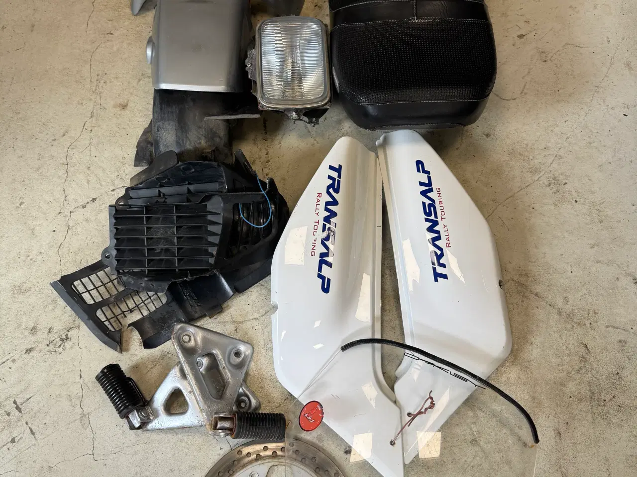 Billede 2 - Honda XL600V Transalp stumpemarked