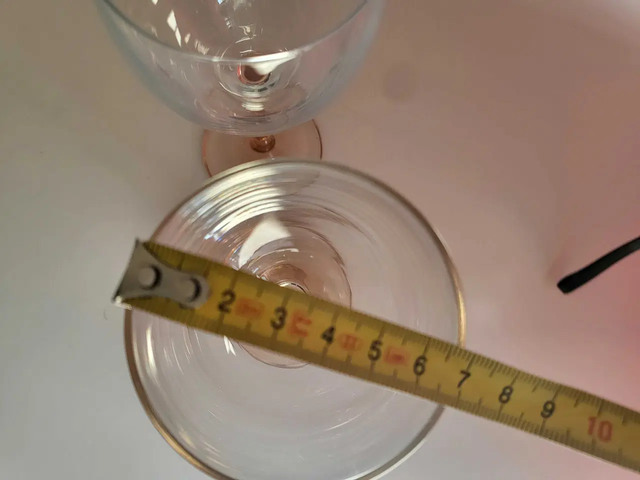 Billede 9 - Lyserød Luminarc vinglas