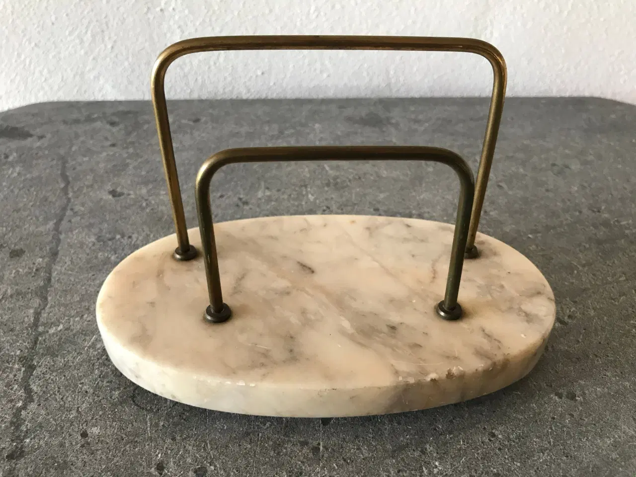 Billede 1 - Retro papirholder / brevholder i marmor og messing