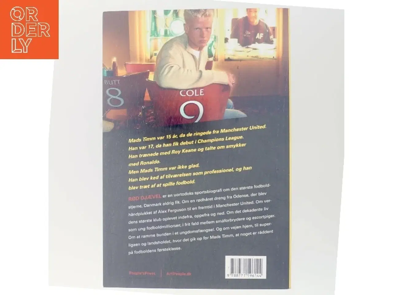 Billede 3 - Rød djævel : Sådan blev jeg ikke stjerne i Manchester United af Mads Timm (Bog)