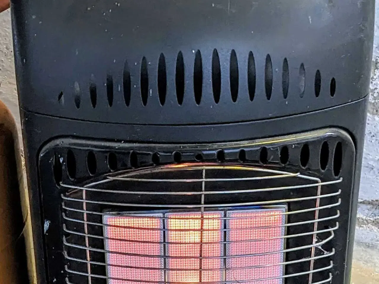 Billede 1 - Gasvarmeovn til camping mv