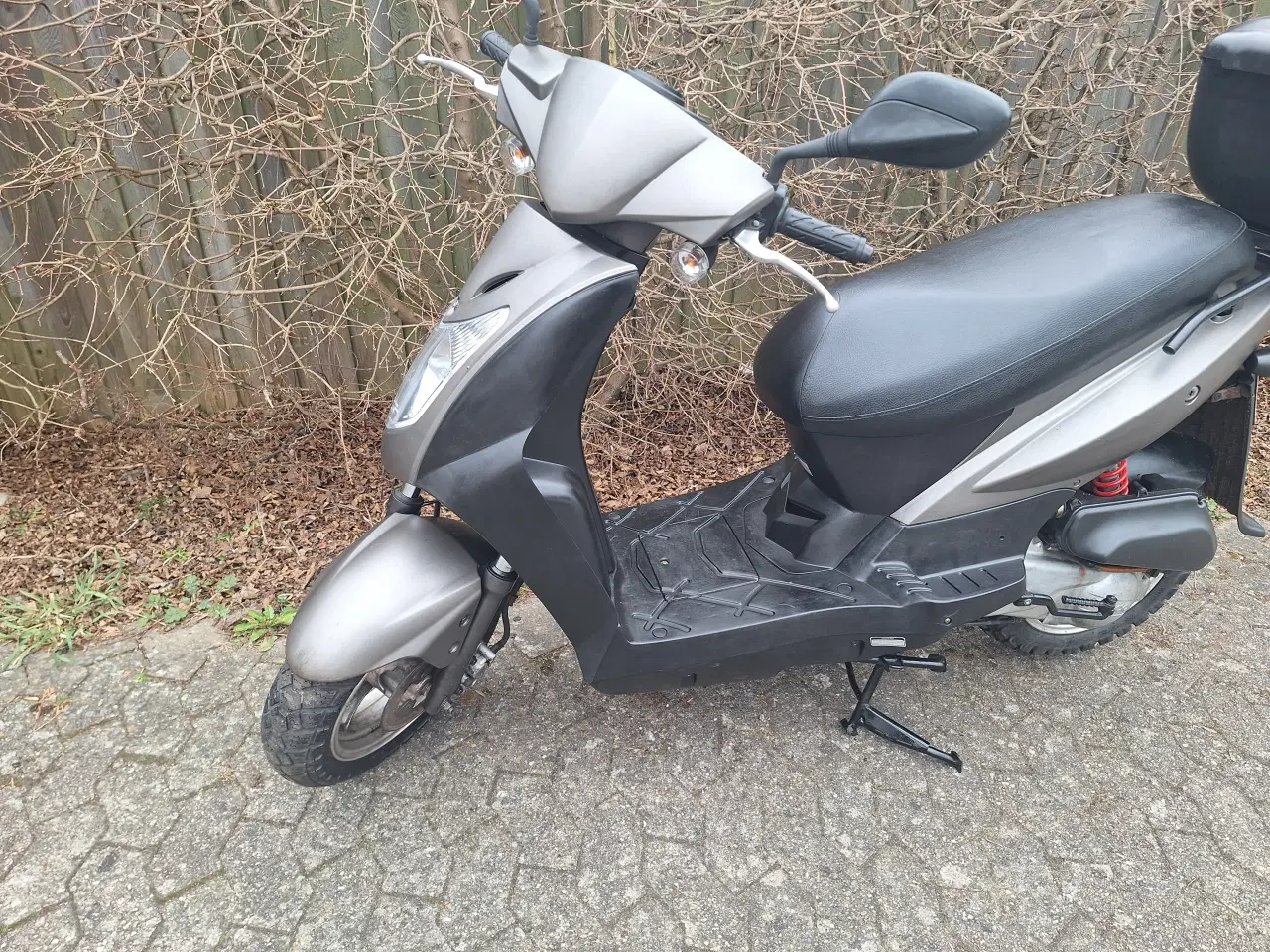 Billede 2 - Kymco agility 30 scooter fra år 2008  