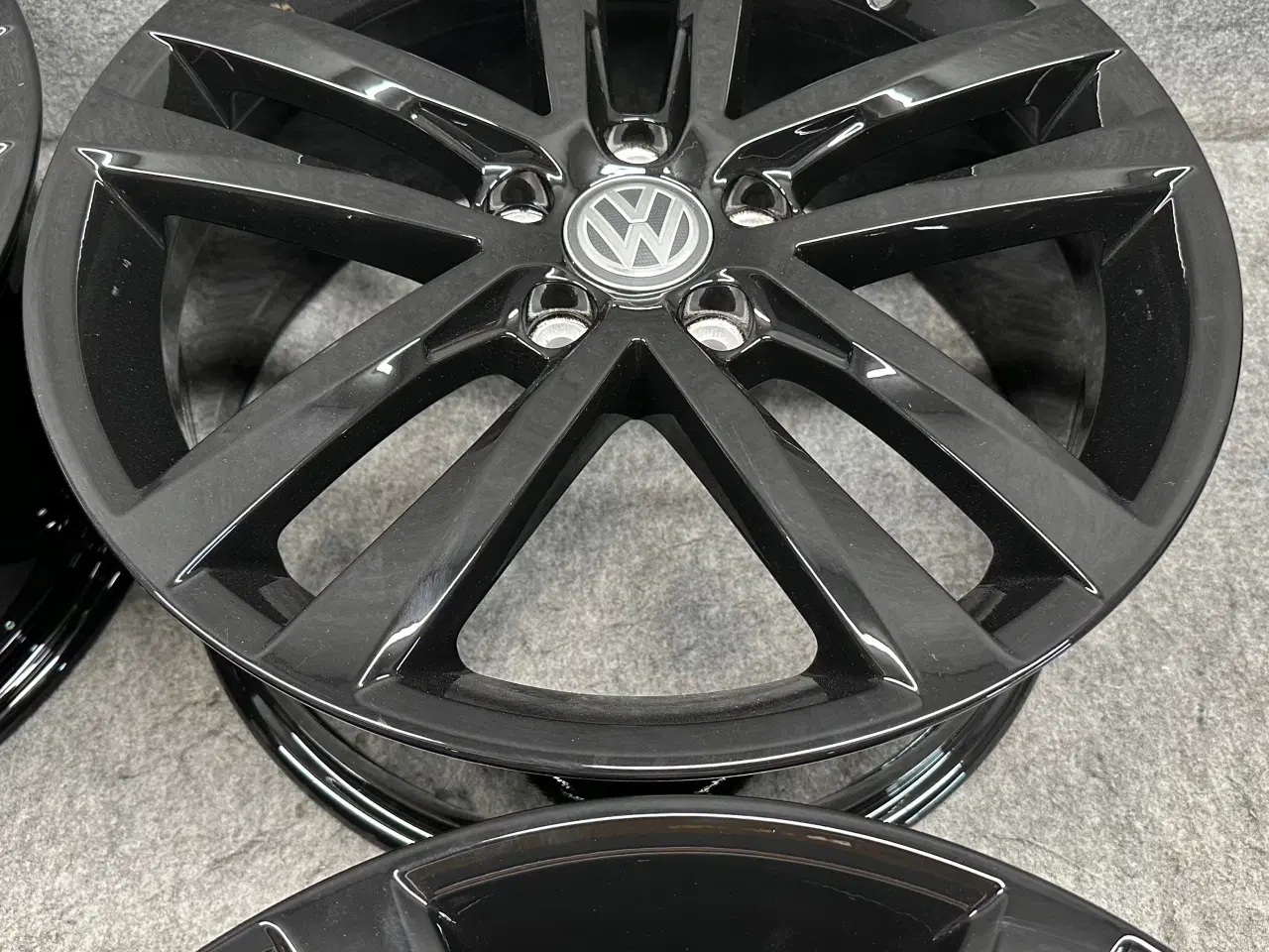 Billede 5 - VW PASSAT B7 B8 CC 561 SALVADOR 8.0" x 19" 5x112