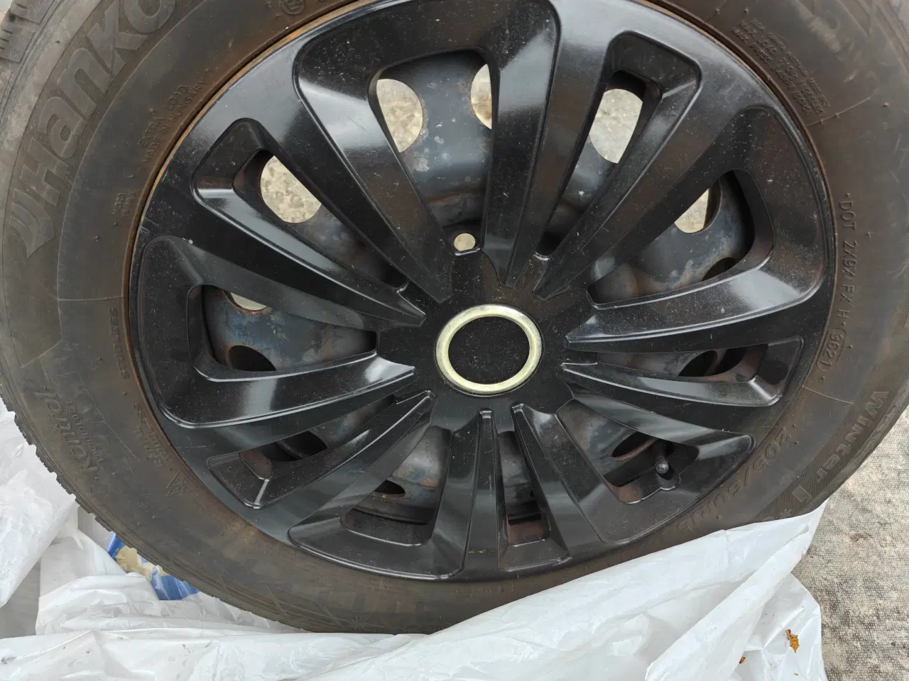 Billede 2 - 4 stk. Vinterdæk med fælge