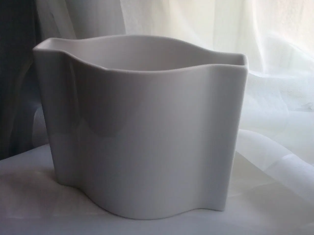 Billede 3 - Gustavsberg hvid form af Margareta Hannix