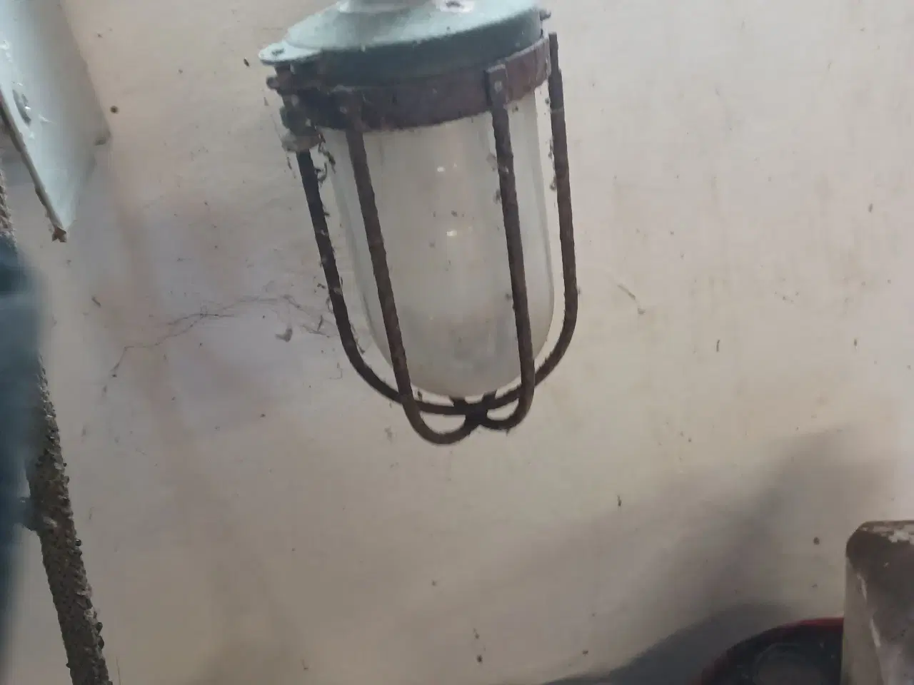 Billede 1 - Gammel stald lampe reto