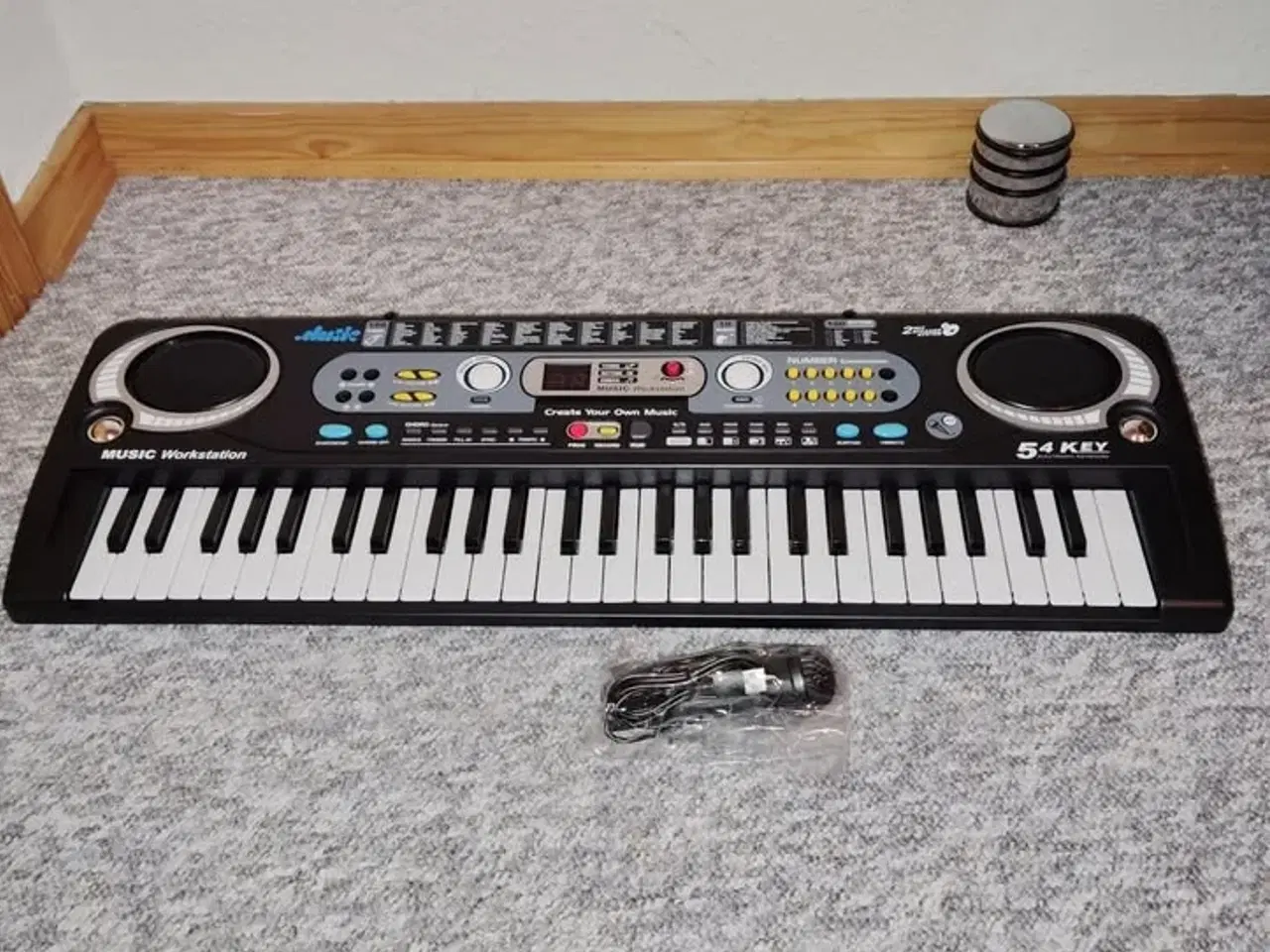 Billede 1 - Music keyboard med 54 tangenter og mikrofon