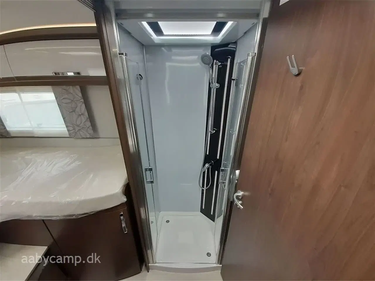 Billede 22 - 0 - Frankia Platin Pure I 7400 GD Edition   Top udstyret 5 Stjernet Camper på Mercedes