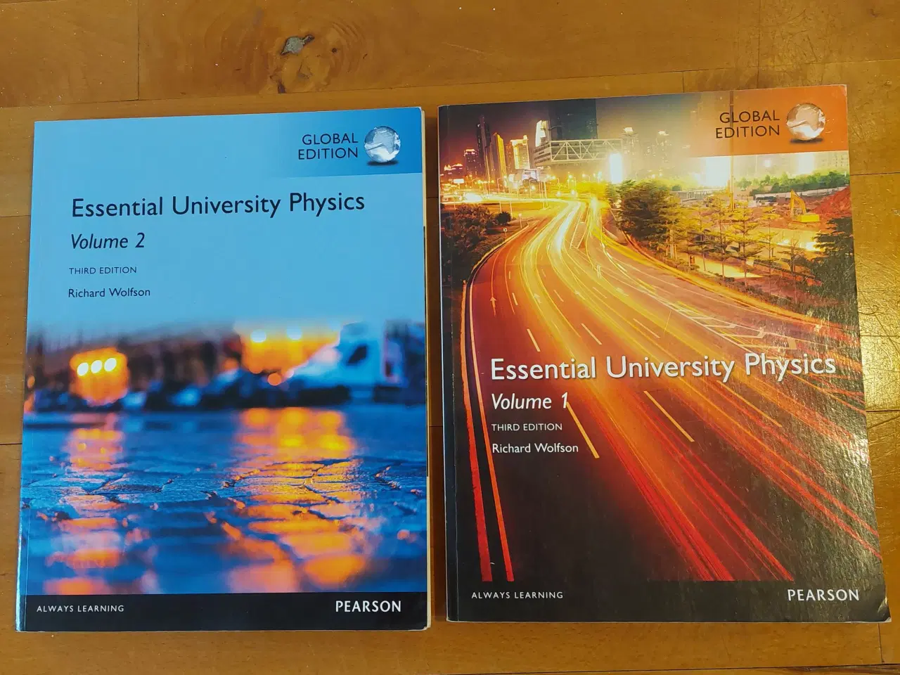 Billede 1 - Essential University Physics, Vol. 1 & 2