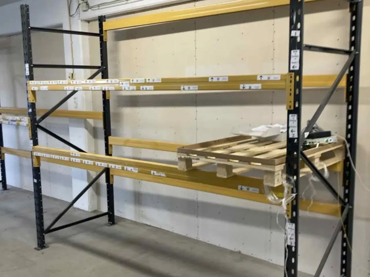 Billede 1 - Palle reoler 8 STK