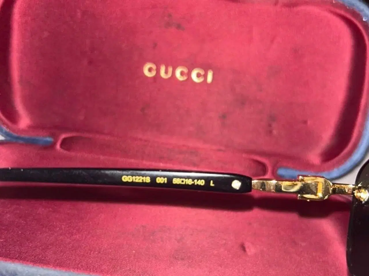 Billede 5 - Gucci Solbriller (Model GG1221S 001) - Som Ny