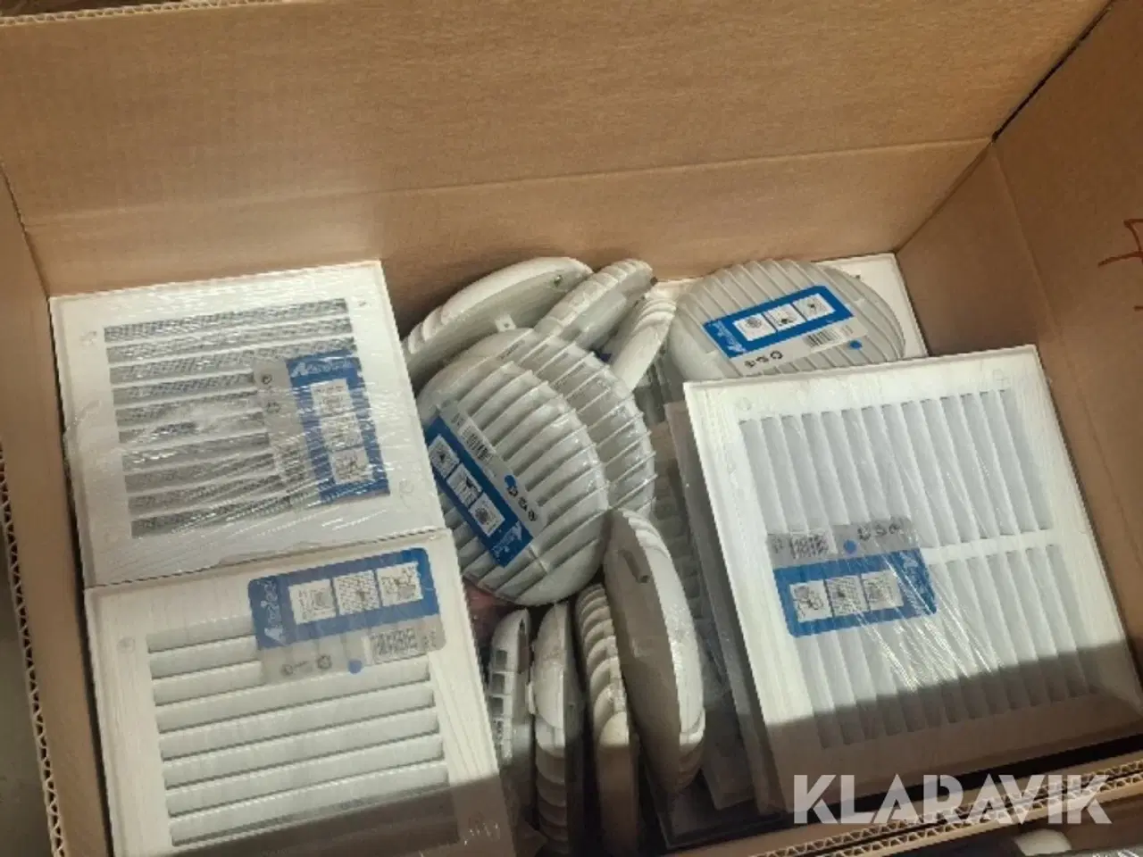 Billede 6 - Ventilationstilbehør cirka 200 enheder samlet