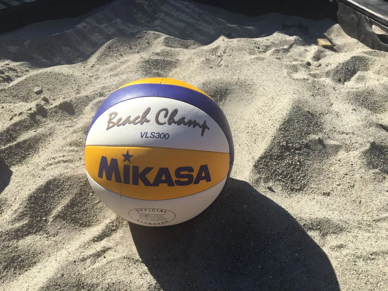 Billede 1 - Mikasa Beach volleybold