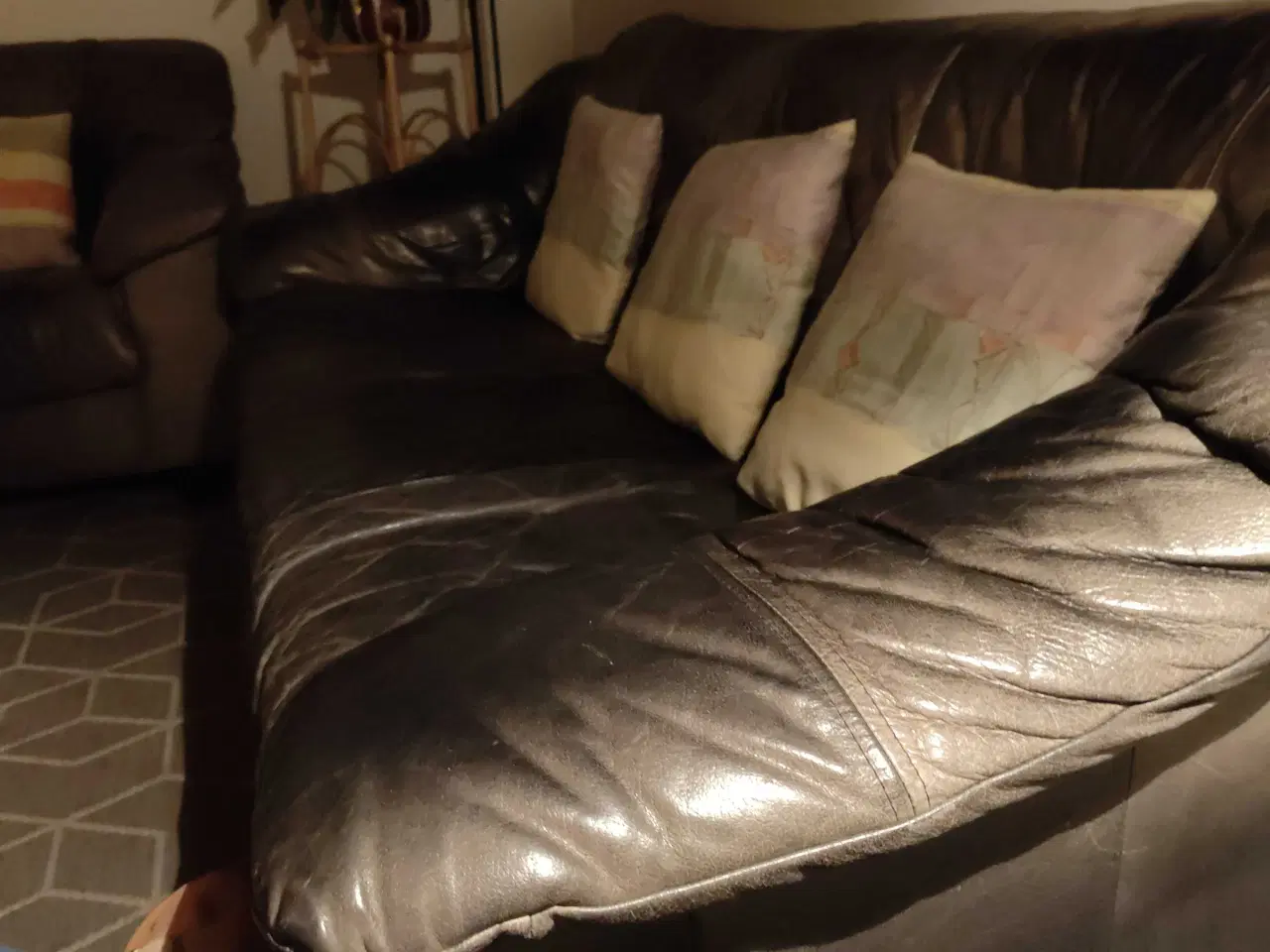 Billede 1 - 2 lædersofa og en lænestol