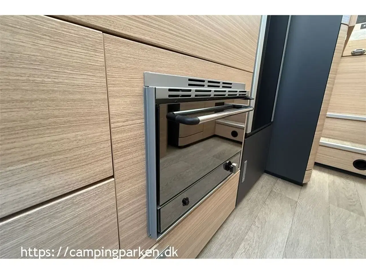 Billede 10 - 2022 - Hobby Optima De Luxe T 65 GE   Populær indretning med enkeltsenge fra Hobby til en skarp pris!