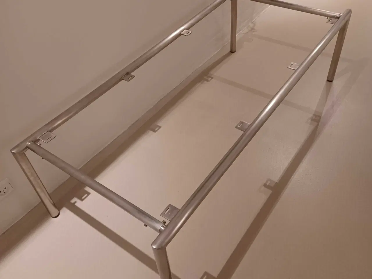 Billede 1 - Rustfri sofabordstel 