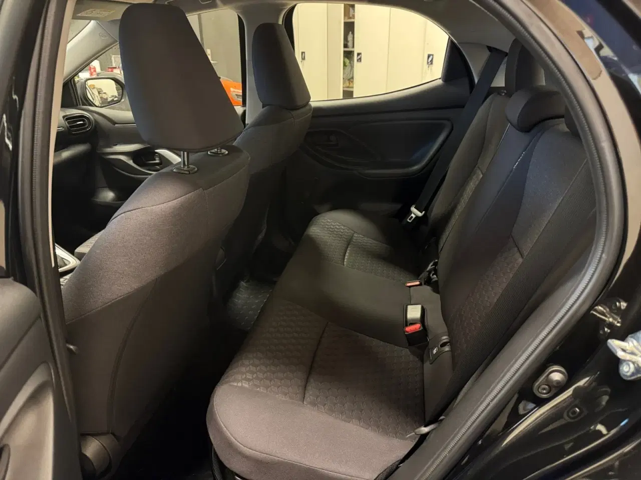 Billede 10 - Toyota Yaris 1,5 Hybrid Active e-CVT