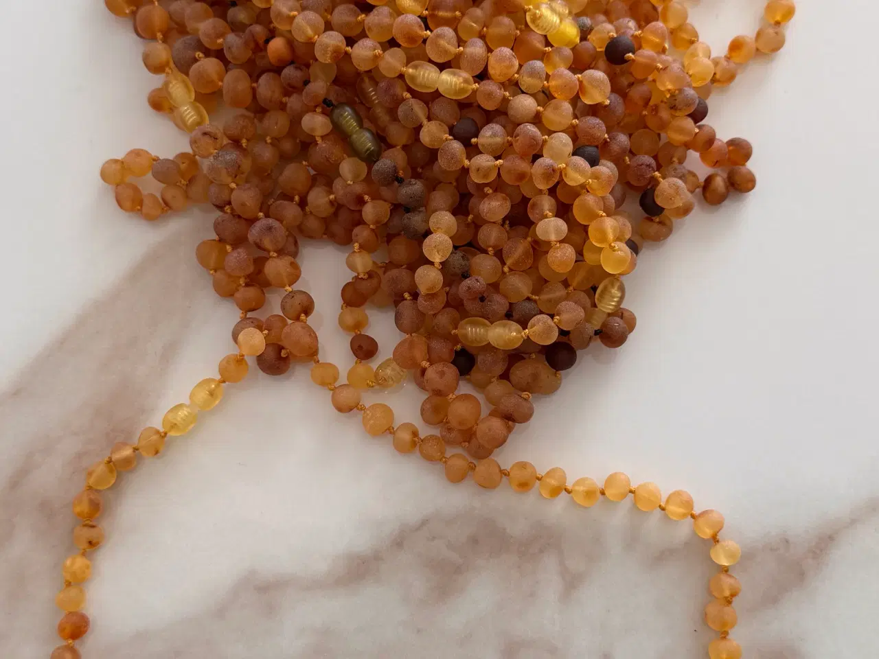 Billede 14 - For mange ravfarver, specialstykker og håndlavede