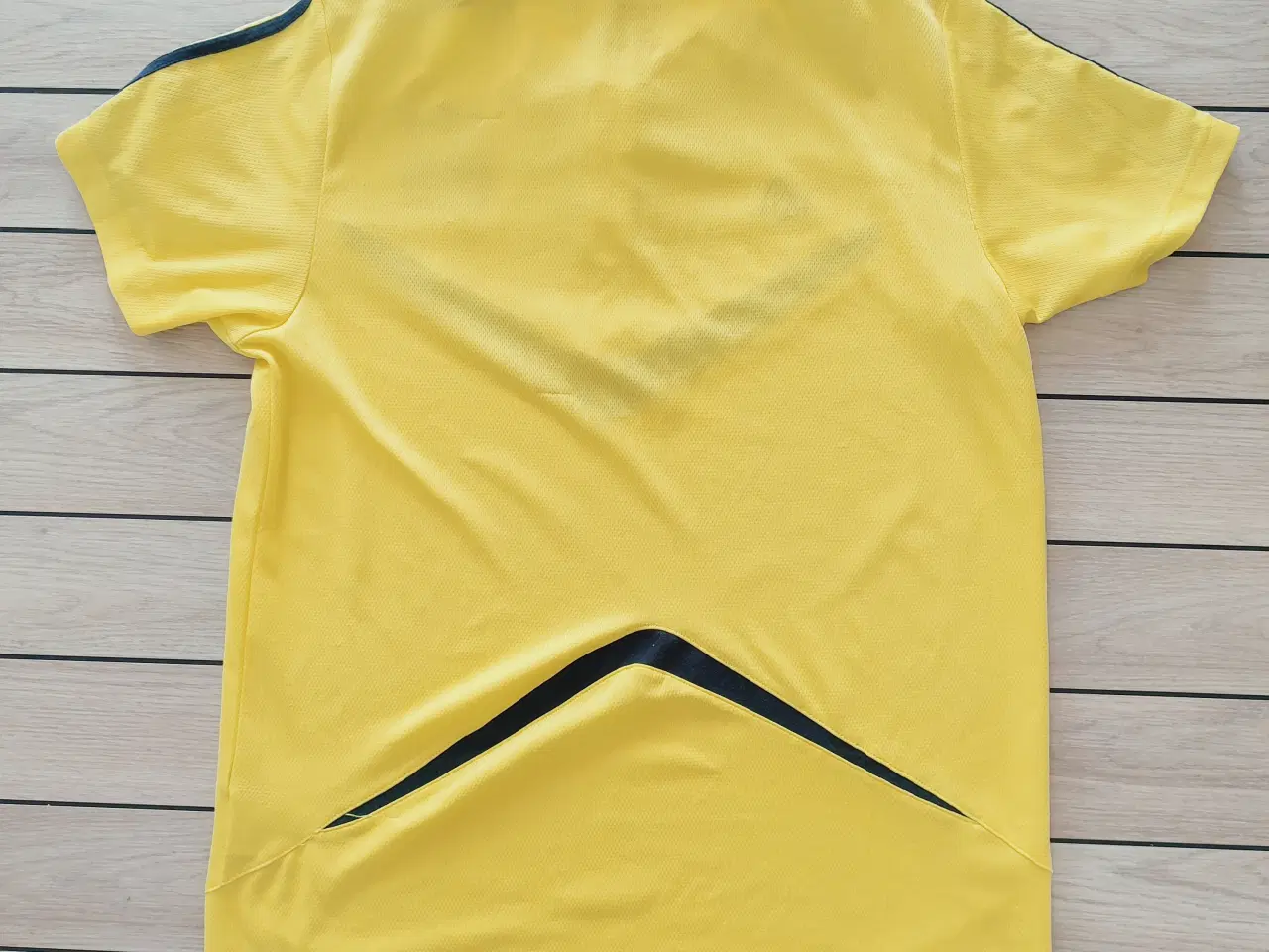 Billede 3 - Adidas Liverpool trøje, str L