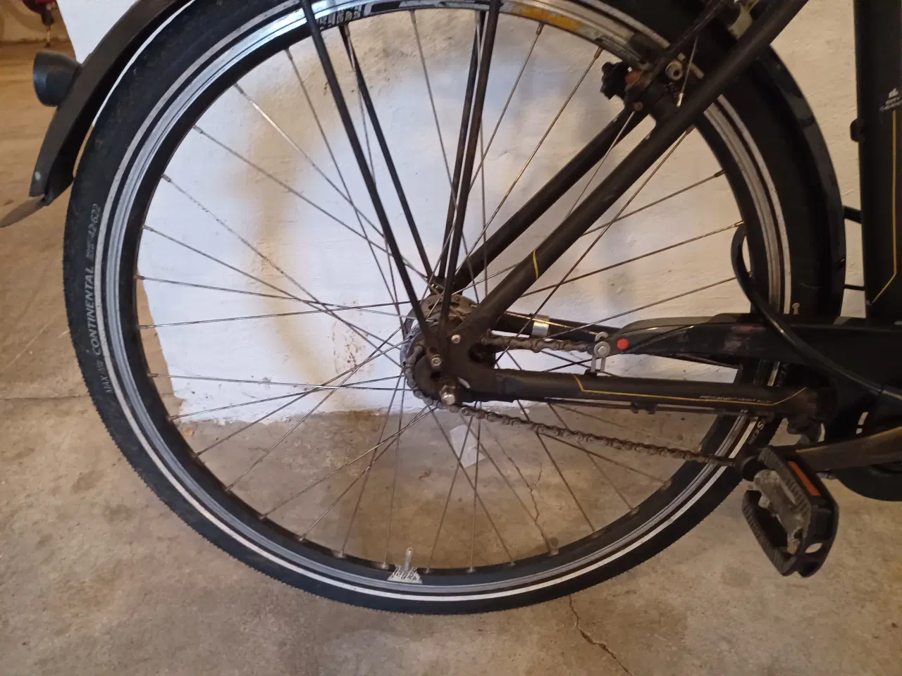 Billede 3 - En velkørende Faltec damecykel