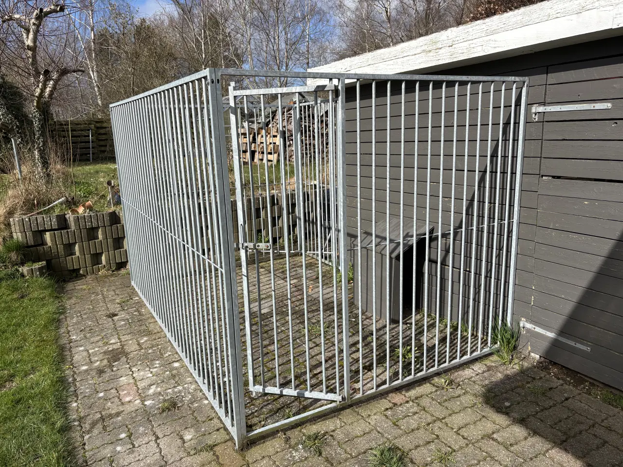 Billede 3 - Hundegård 