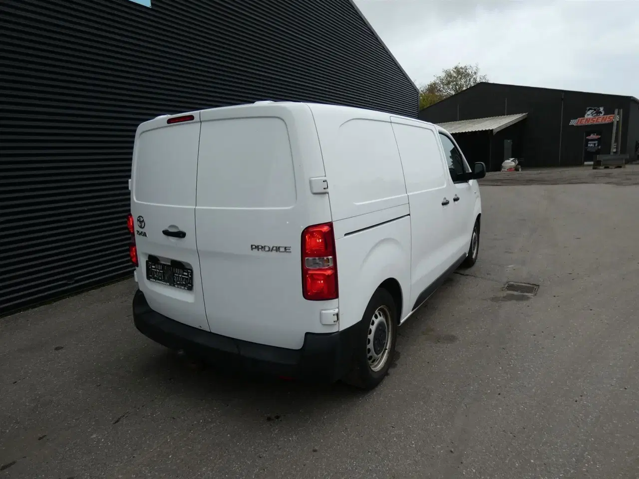 Billede 5 - Toyota Proace Medium 1,6 D Base 95HK Van