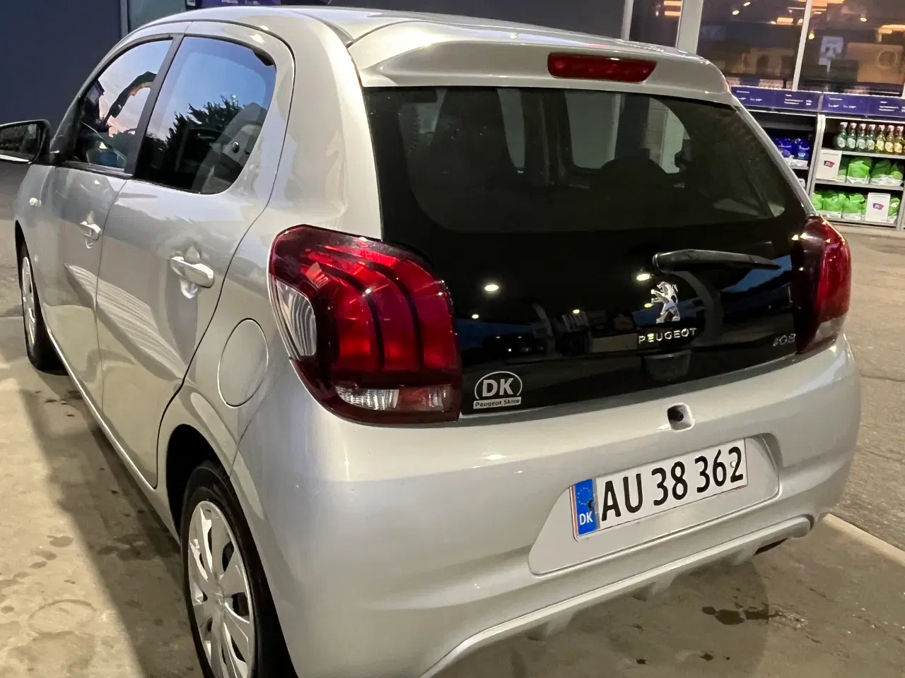 Billede 4 - Flot og velholdt Peugeot 108 årgang 2015