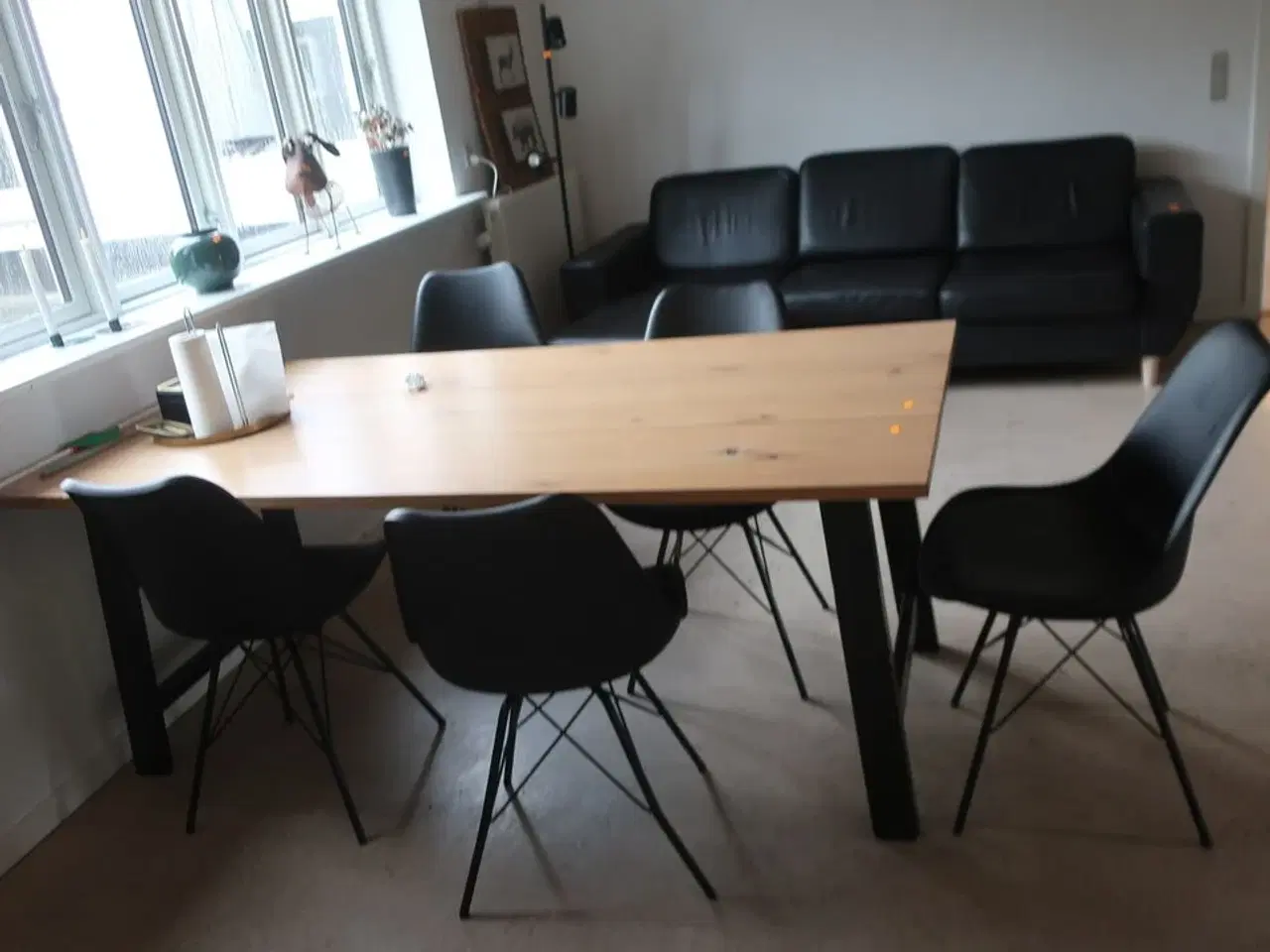 Billede 2 - Spisebord 190x90 med stole