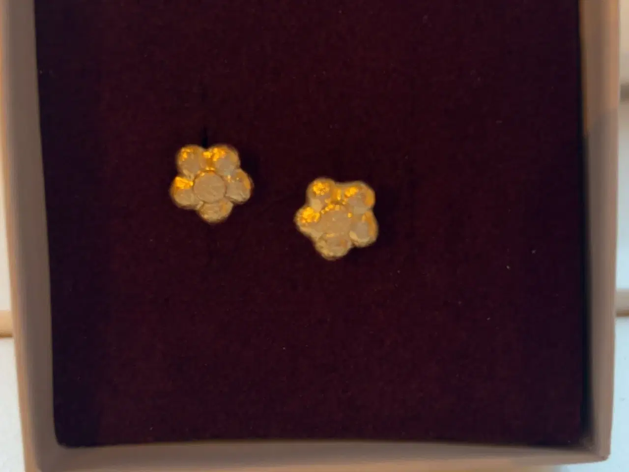 Billede 1 - Forgyldte ørestikker