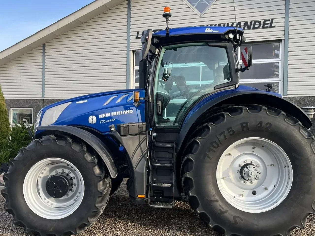 Billede 19 - New Holland T7.315 HD New Gen BluePower med frontlift og frontPTO