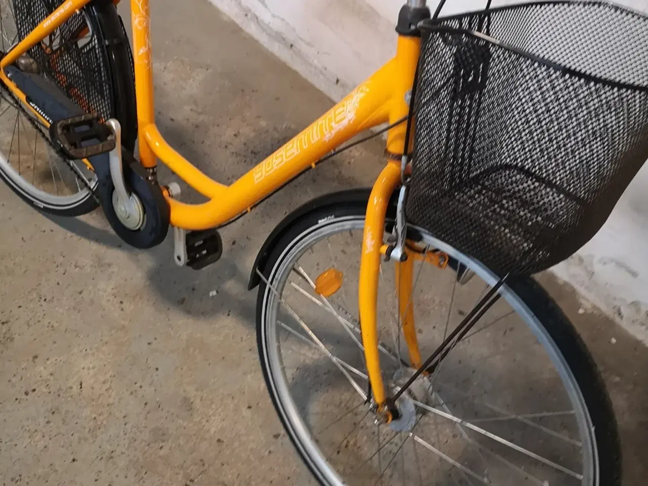 Billede 3 - Yosemite 28" 7 gear som ny , ny dæk.  Den har ståe
