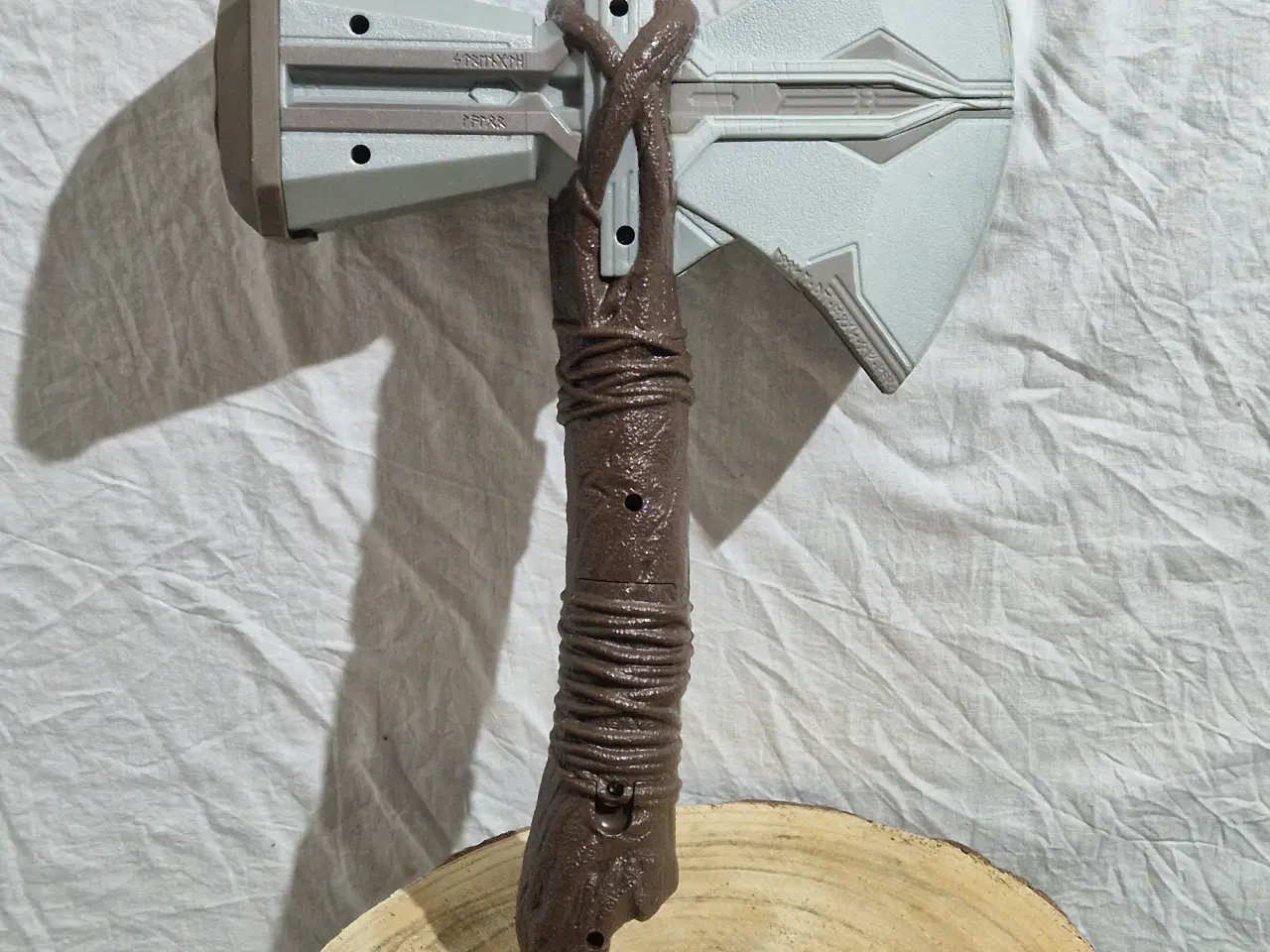Billede 1 - Thor Stormbreaker Økse,Marvel, Avengers, Hasbro, H