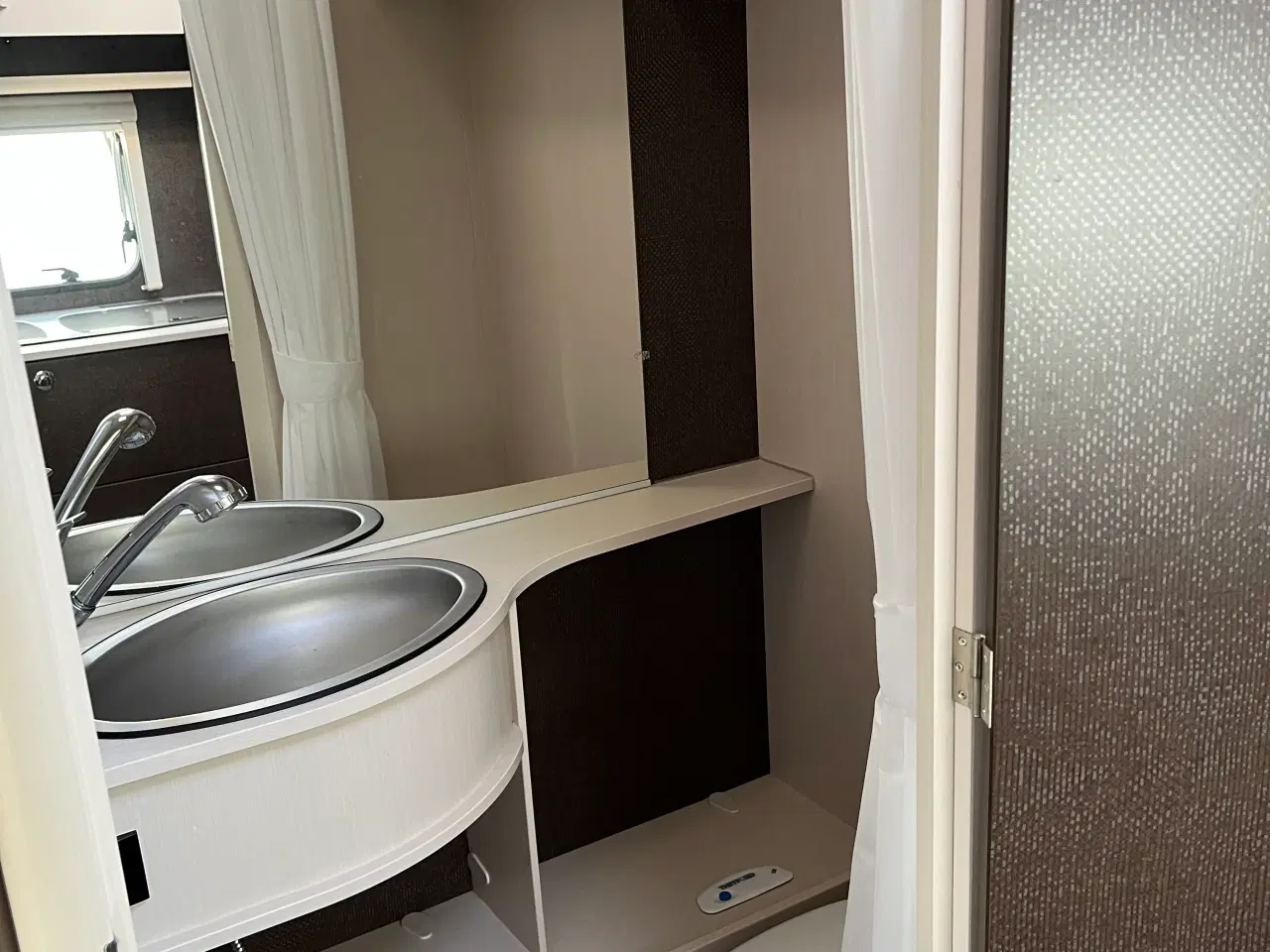 Billede 12 - 2020 Dethleffs c’go up med hæve/sænkeseng