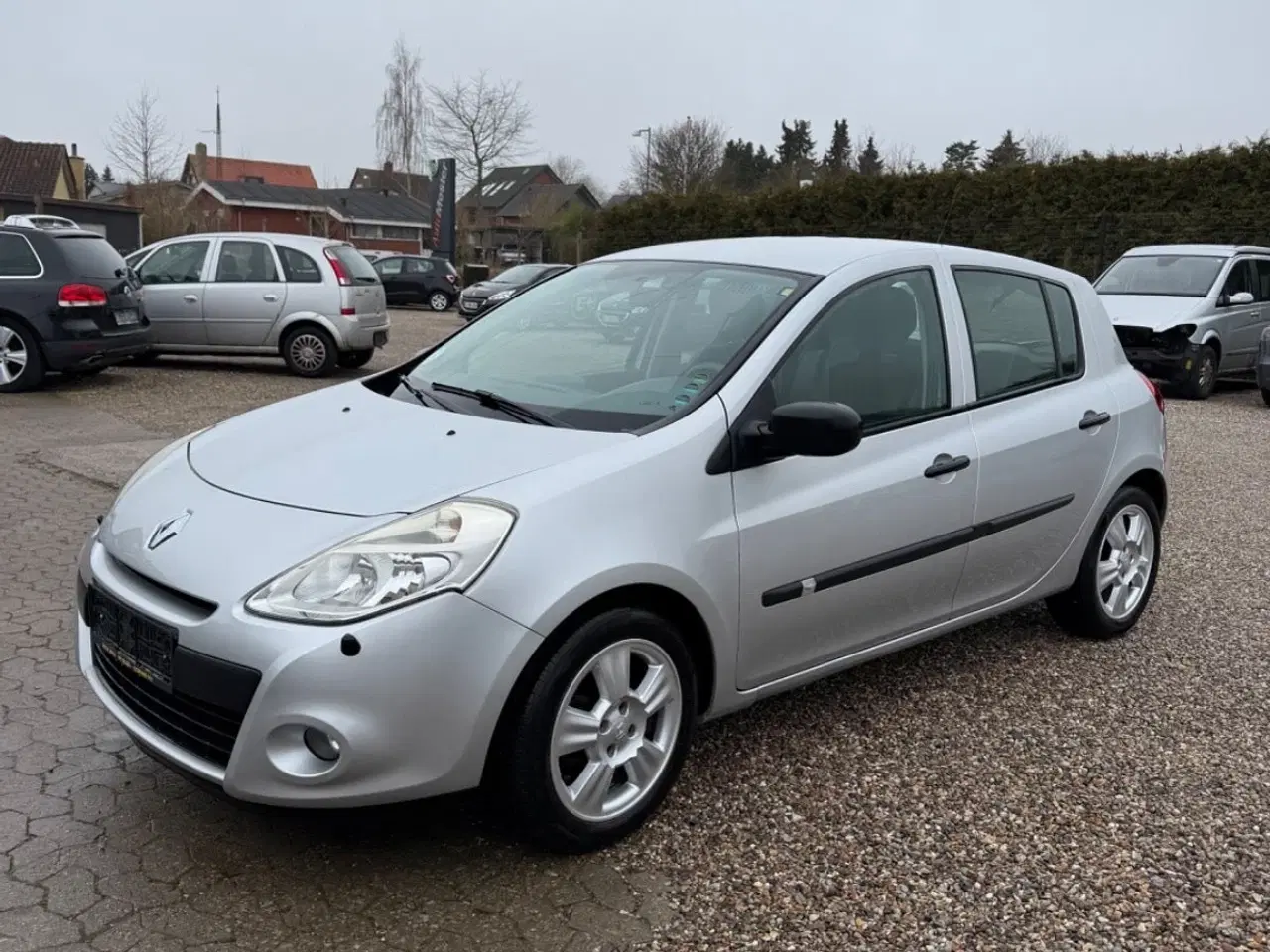 Billede 2 - Renault Clio III 1,2 16V Authentique