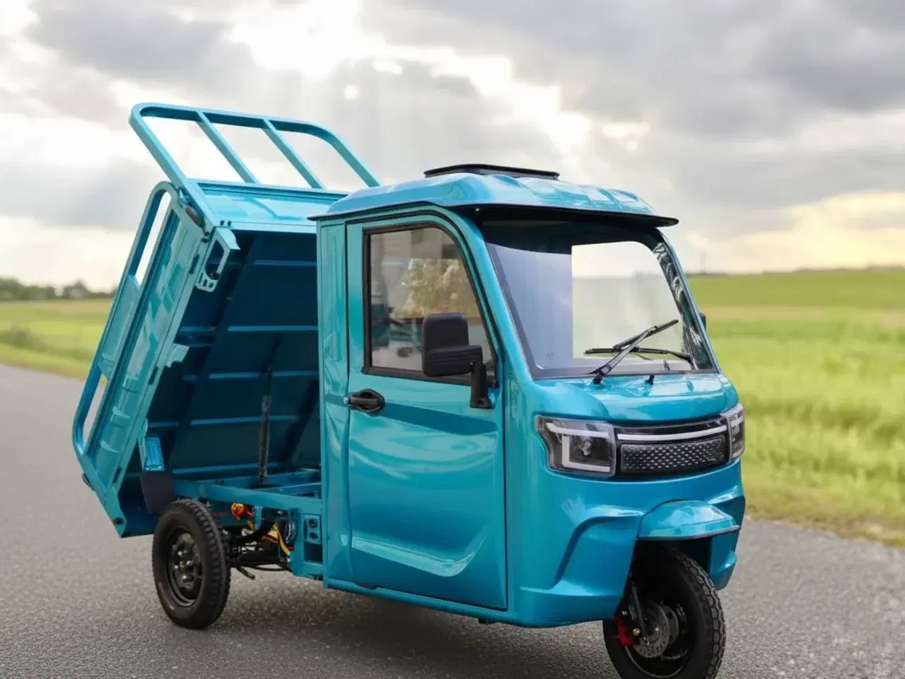 Billede 1 - LuxCap Pickup Kabinescooter Blå