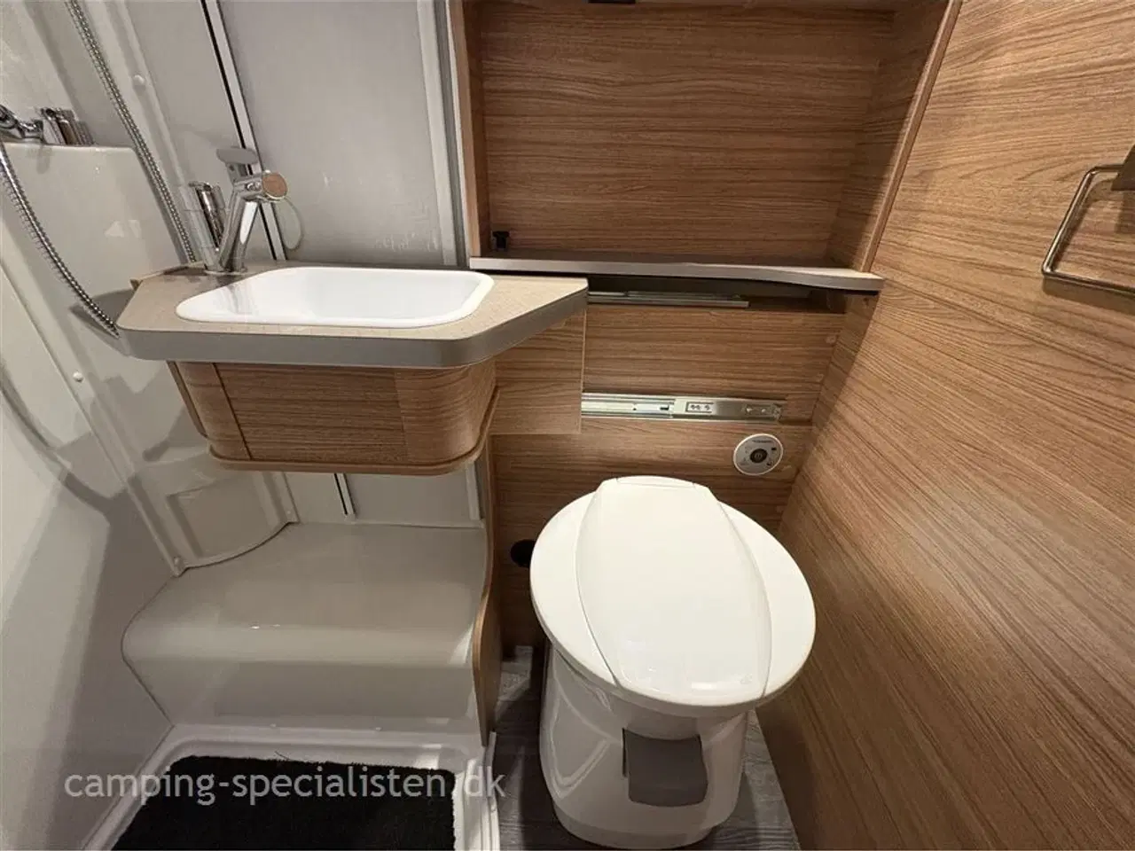 Billede 13 - 2026 - Weinsberg CaraSuite 650 MEG   NYHED Weinsberg CaraSuite 650 MEG Edition SPICY 2026 - Kommer snart hos Camping-Specialisten.dk