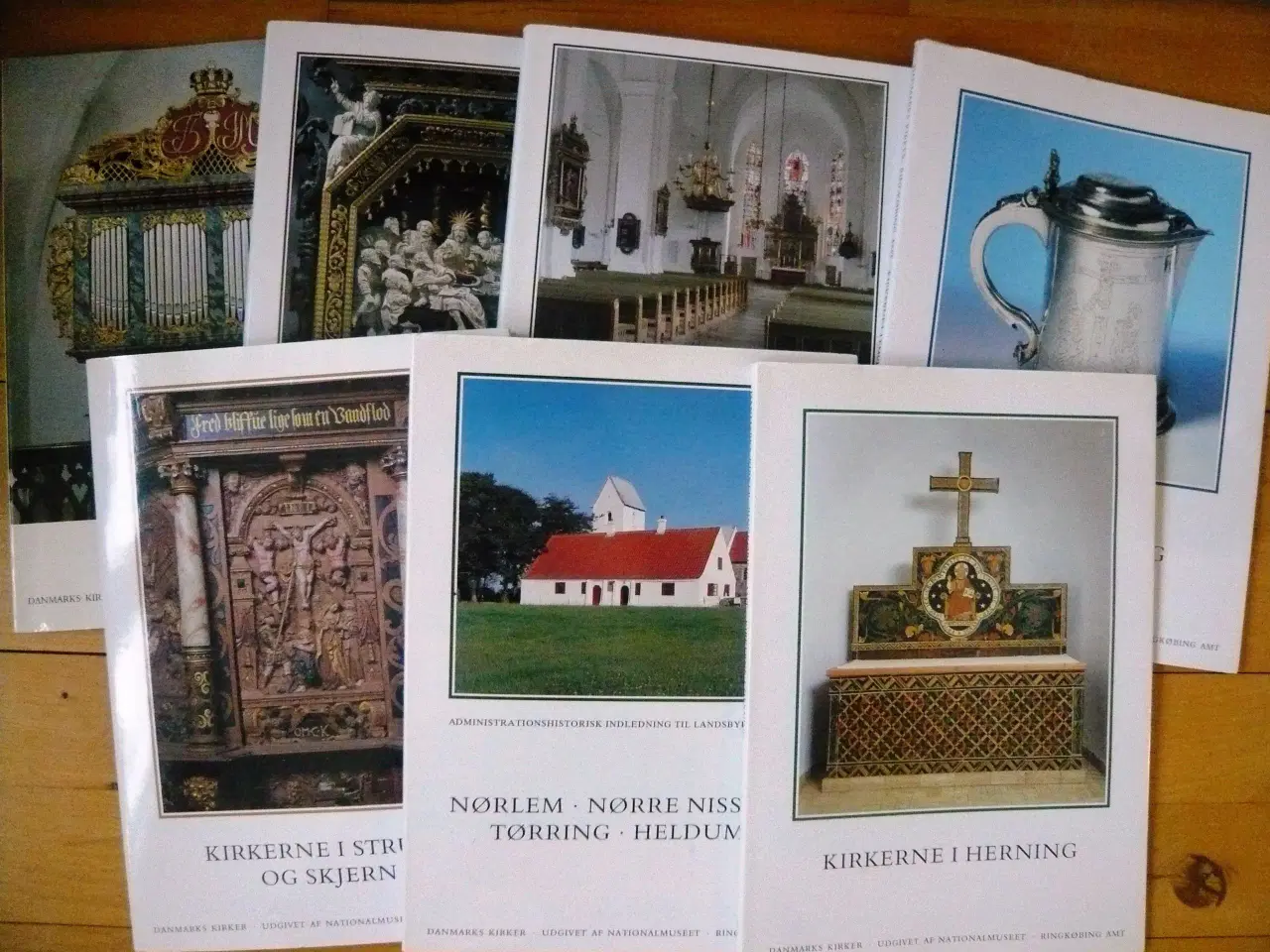 Billede 1 - Danmarks kirker