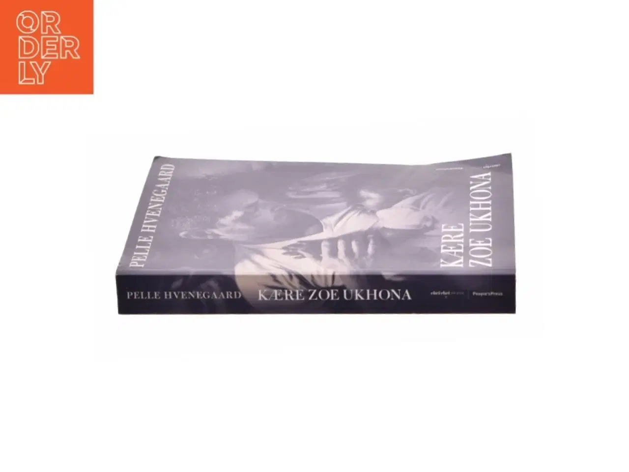 Billede 2 - Kære Zoe Ukhona af Pelle Hvenegaard (Bog)