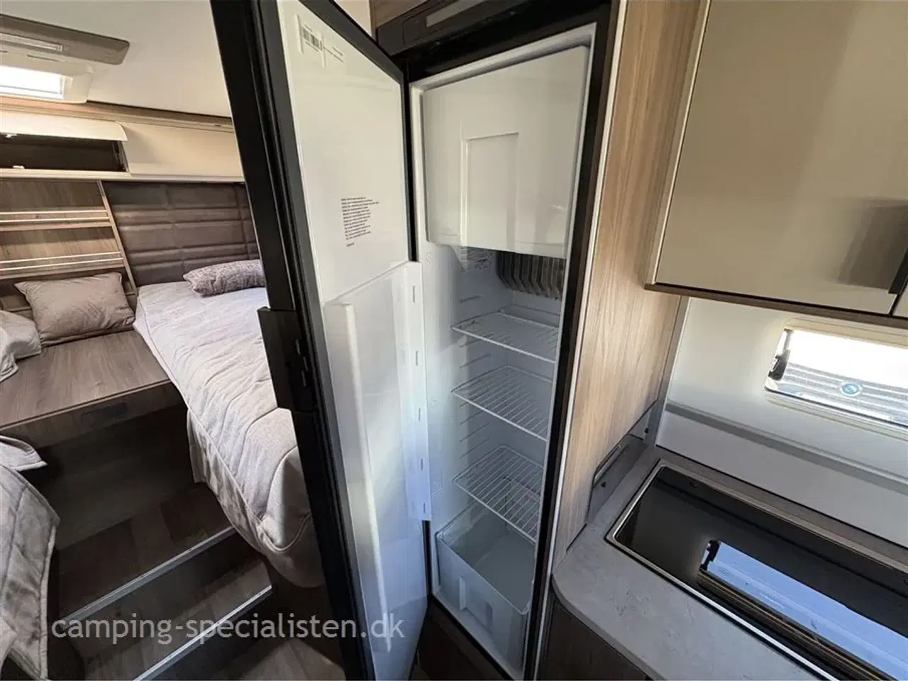 Billede 9 - 2026 - Kabe Novum 750 LGB   Kabe Novum 750 LGB 2026 - Se den nu hos Camping-Specialisten.dk