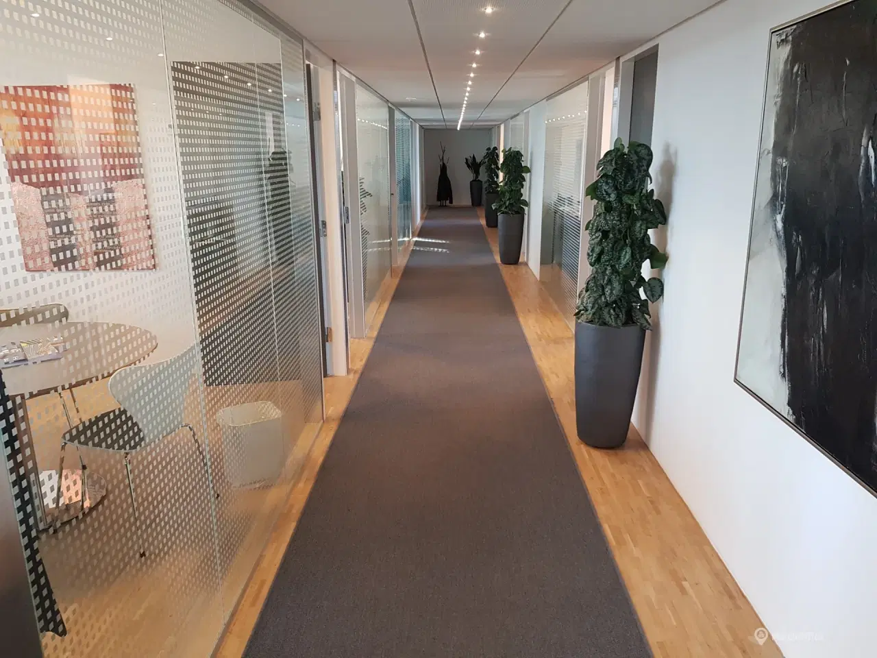 Billede 1 - Kontorer i centrum med gratis parkering