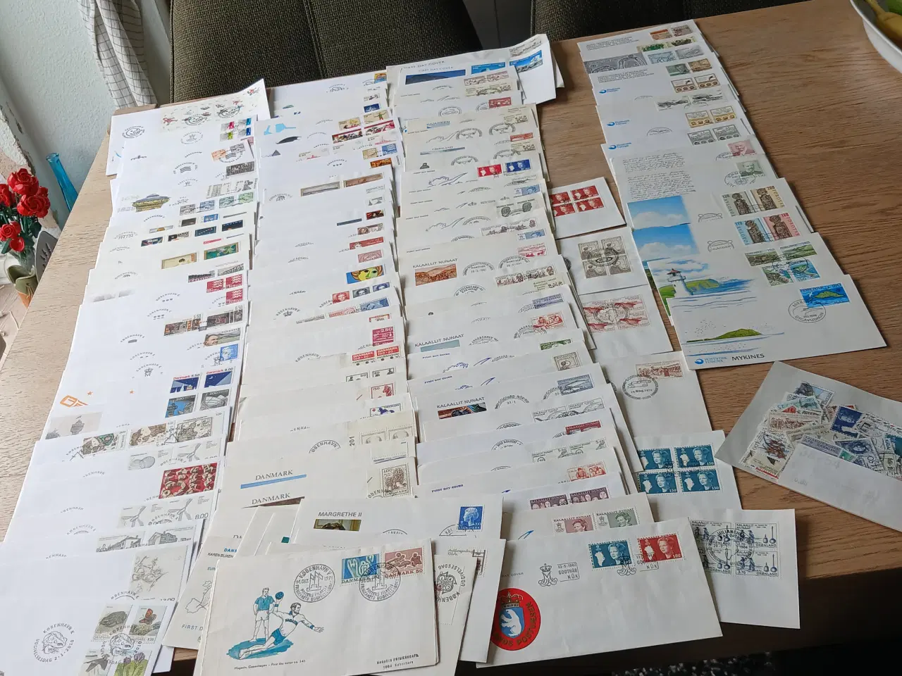 Billede 1 - 114 førstedagskuverter fra DK,Grønland og Færøerne
