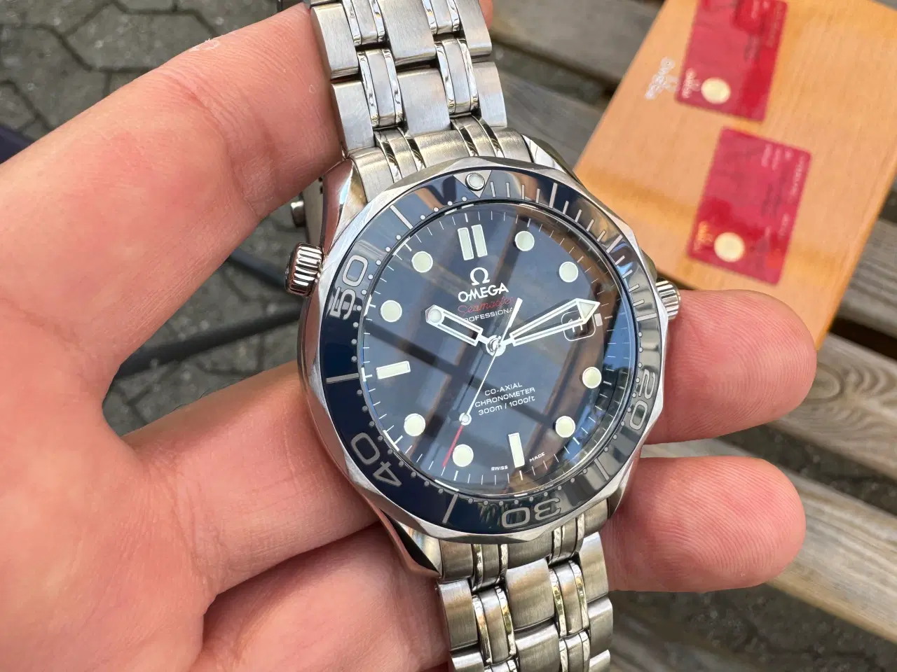 Billede 11 - Omega Seamaster 300 i blå til salg .