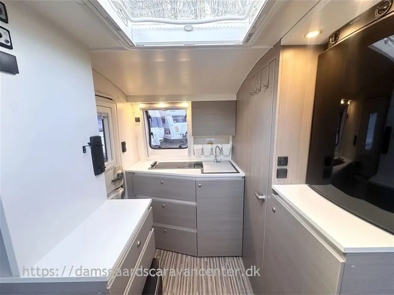 Billede 10 - 2014 - Adria Action 361 LH Enkeltsenge-Mover-El-støtteben-Telt